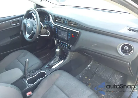 2019 Toyota Corolla Le z USA, uszkodzony, nr VIN 2T1BURHE9KC145399